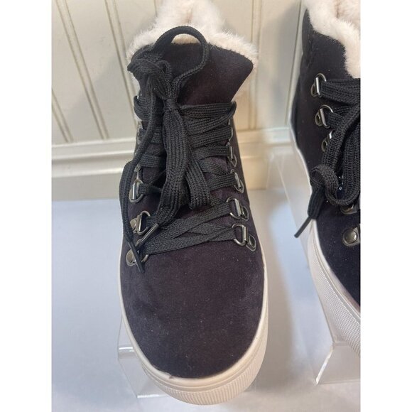 MUDD BEYLEY FAUX FUR HIGH TOP SNEAKERS SHOES FUR TRIM BLACK SIZE 6 - Picture 3 of 15